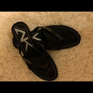 Gently used Anne Klein black sport sandal size:8